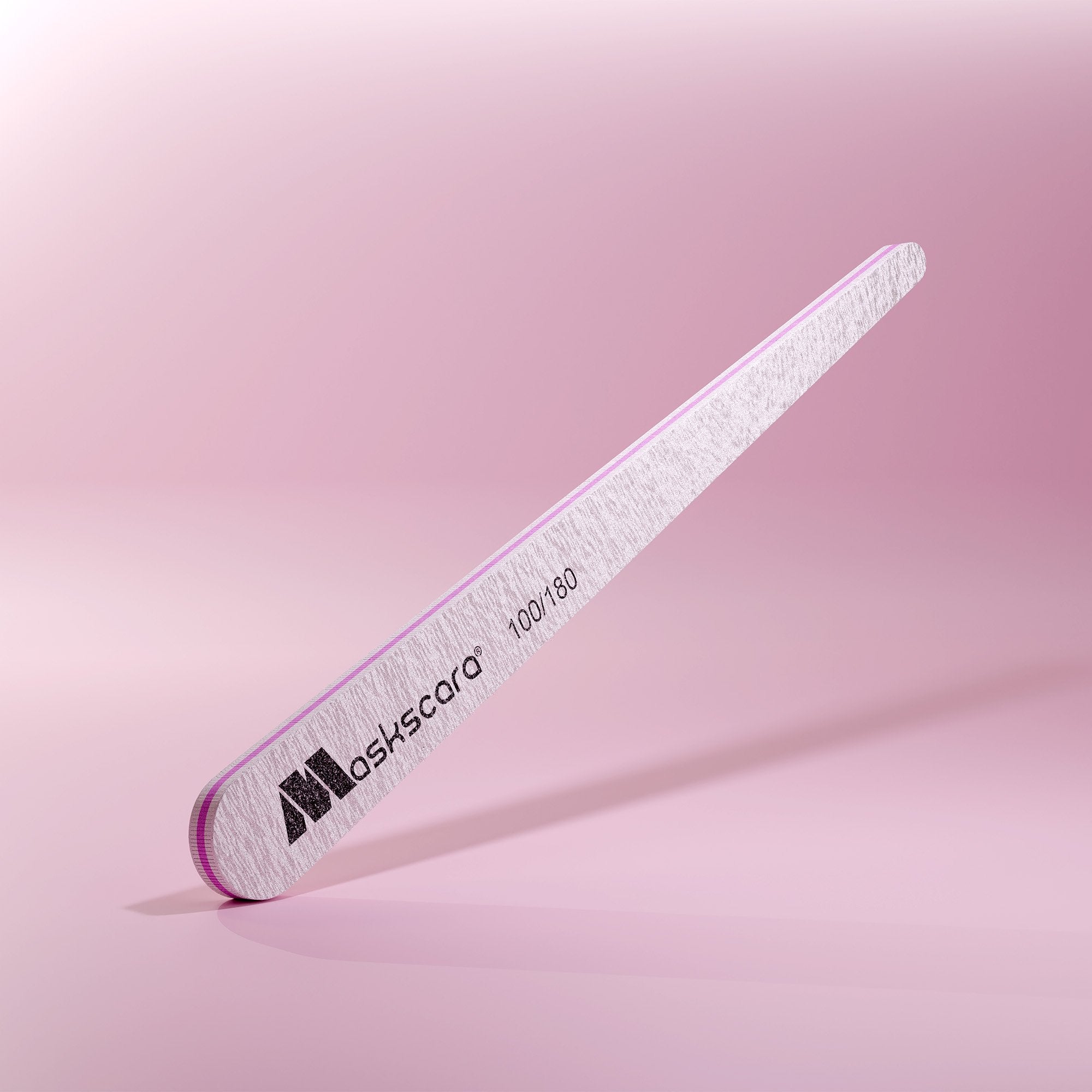 <img scr = “Maskscara Tear Drop 100/180 grit file.jpg” alt = “Tear Drop nail files 100/180 grit by the brand Maskscara”>