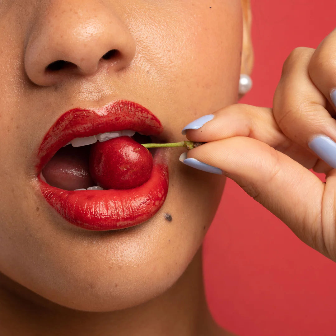 Iconic Lip Stain Classic Red