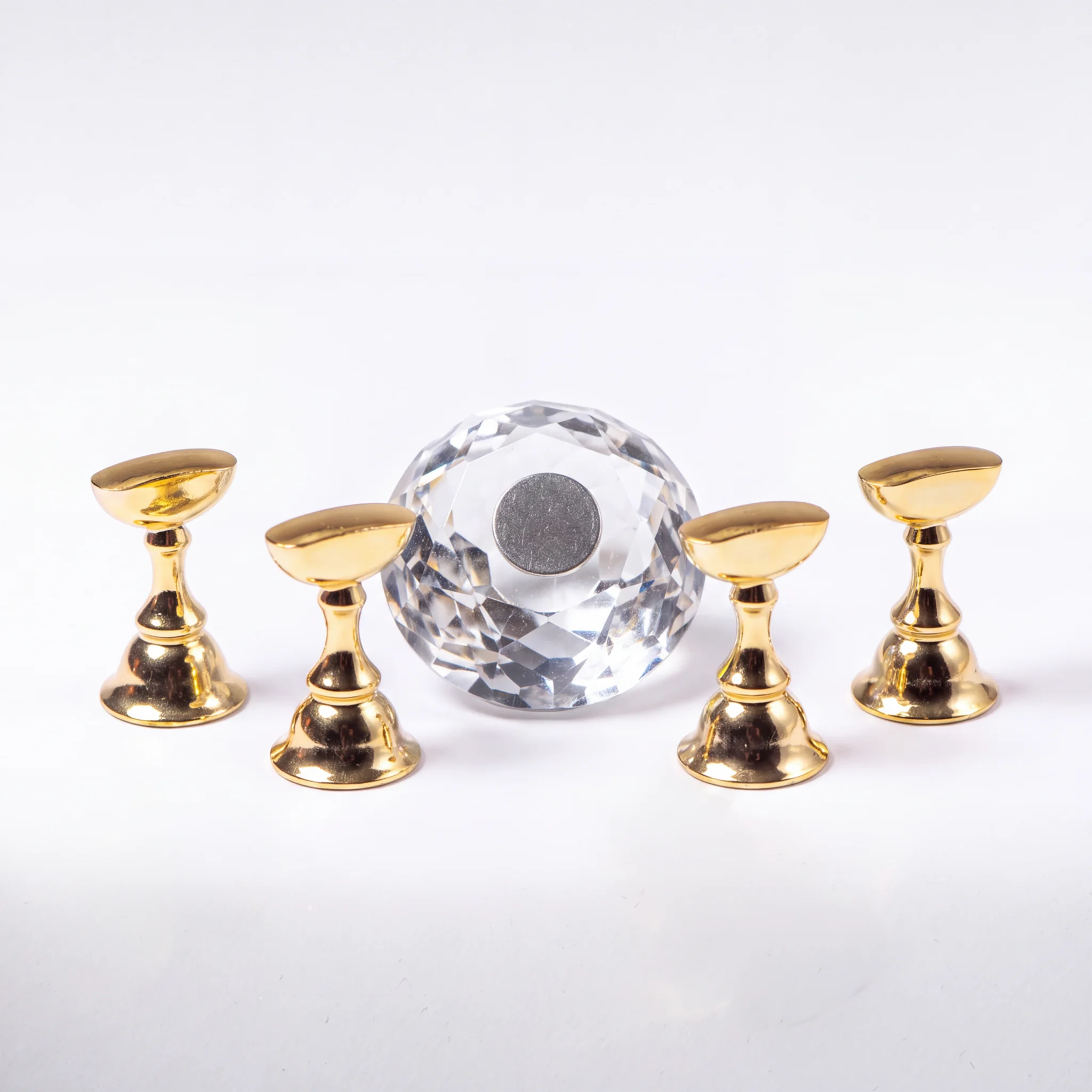 Crystal Tip Display - 4 Clear